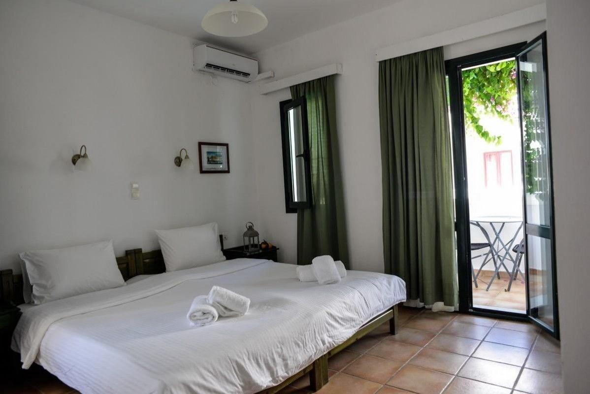 Eva Suites & Apartments Agia Marina Exteriér fotografie