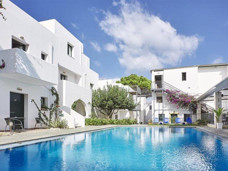 Eva Suites & Apartments Agia Marina Exteriér fotografie
